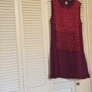 Chic Sleeveless Dress in Purple and Red